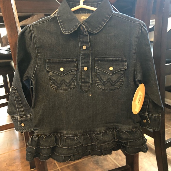 Wrangler Other - Wrangler denim top